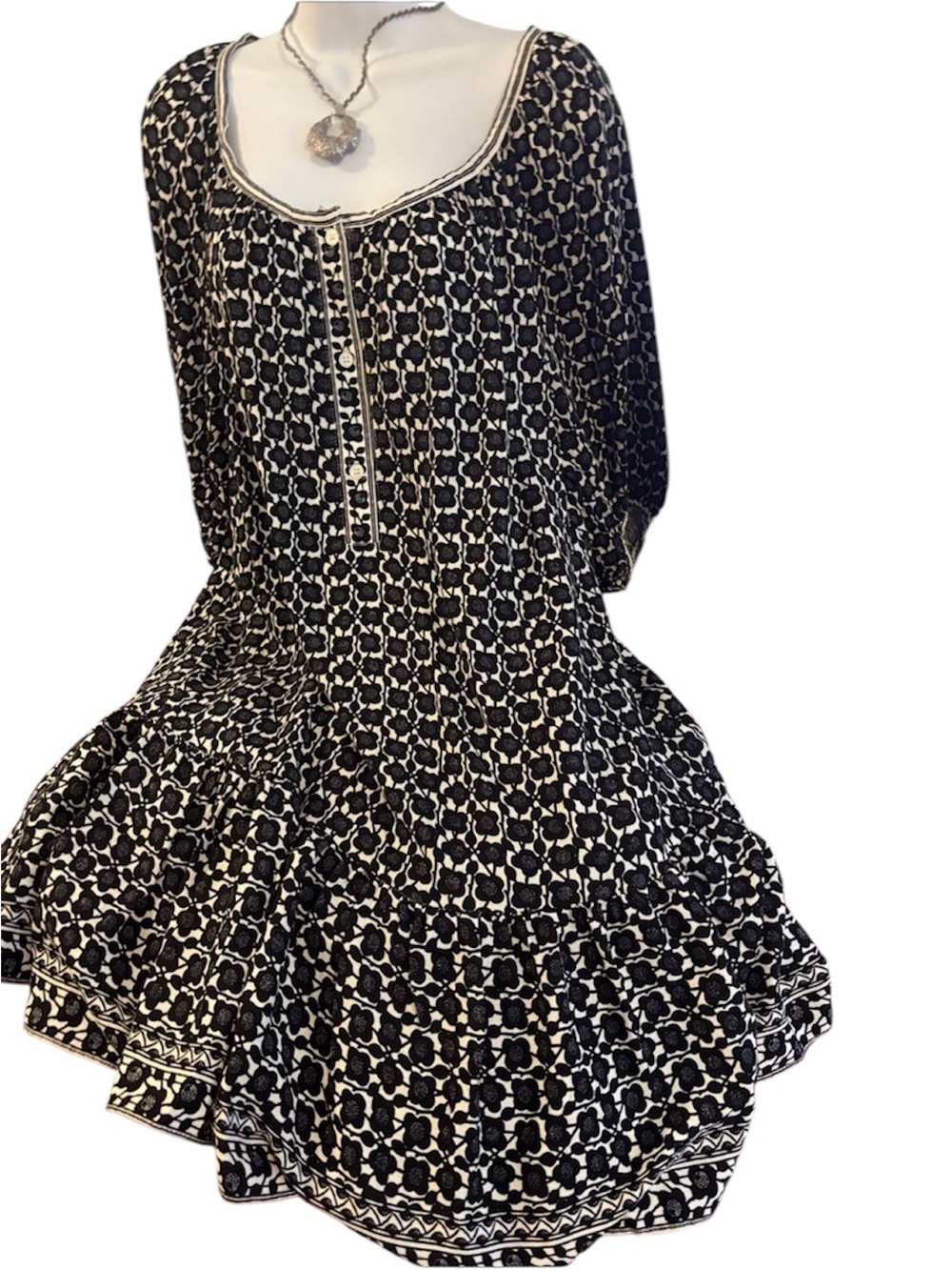 Max Studio Black & White Patterned Midi Dress